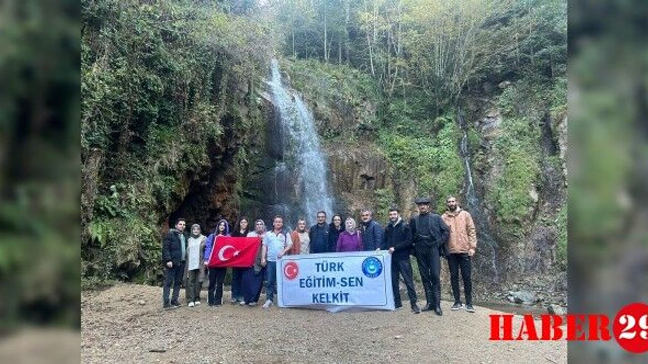 Kelkit Türk Eğitim Sen'den 100. Yıl Cumhuriyet Yürüyüşü