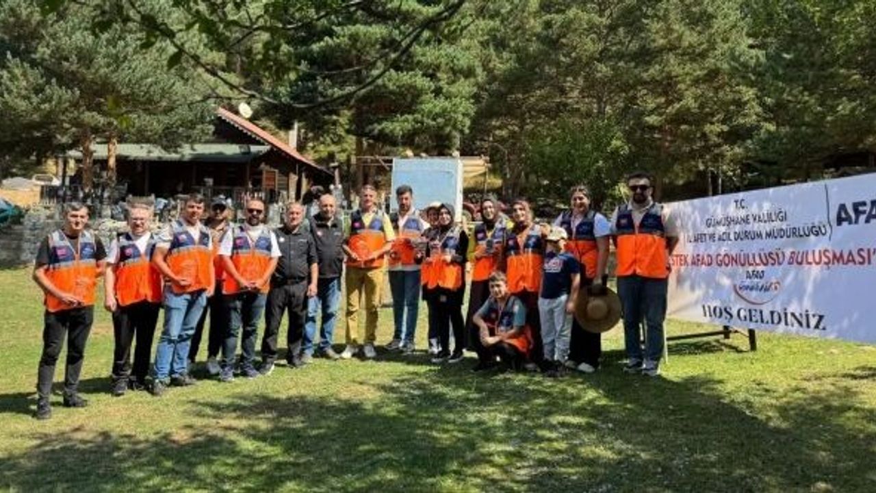Gümüşhane’de Destek AFAD Gönüllüleri Kent Ormanında buluştu