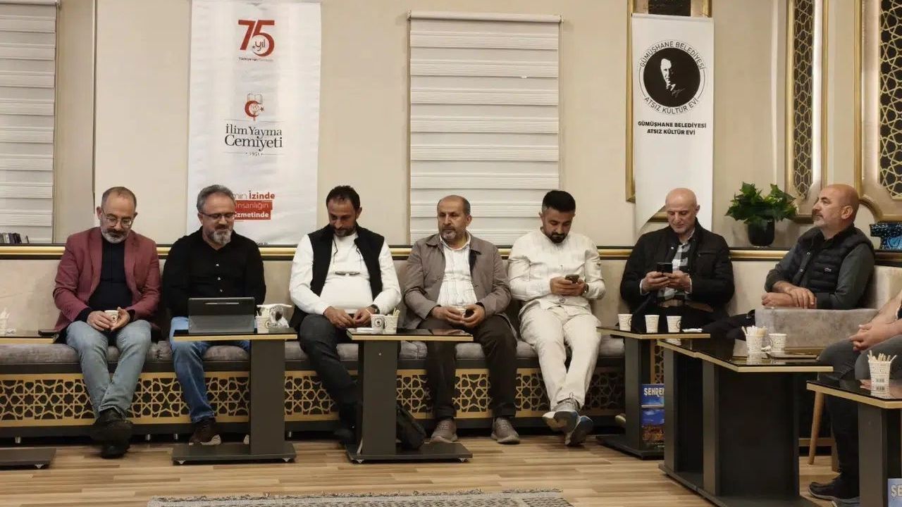 Gümüşhane'de Din ve Bilim İlişkisi Tartışıldı: "Bi