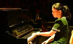Gümüşhane'de Klasik Müzik Rüzgarı: Dünyaca Ünlü Piyanist Dr. Belinda Chen Kulakların Pasını Sildi