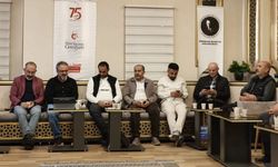 Gümüşhane'de Din ve Bilim İlişkisi Tartışıldı: "Bilim Fiziki Evreni, Din Anlam Arayışını İnceler"