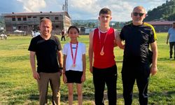 Gümüşhaneli Atletler Ordu’daki Grup Yarışmalarına Damga Vurdu