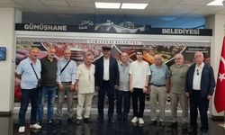 Yeşildere Nuri Dayı Derneği’nden Başkan Başer’e "Festival Ağası" Sürprizi