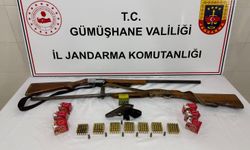 Jandarmadan Şiran’da Silah Kaçakçılığı Operasyonu: Ruhsatsız Silahlar Ele Geçirildi