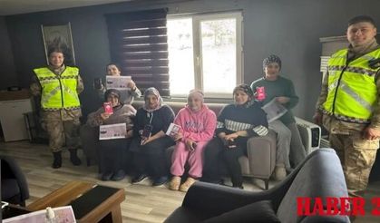İl Jandarma Komutanlığı KADES bilgilendirmelerine devam ediyor
