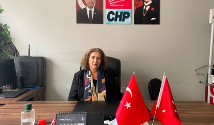 CHP Gümüşhane Kadın Kollarında Bayrak Değişimi: Yeni Başkan Zeliha Ay Oldu!