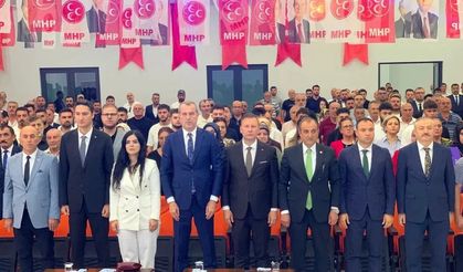 MHP Milletvekili Musa Küçük Kocaeli ve Trabzon Kongrelerinde Divan Başkanı Oldu
