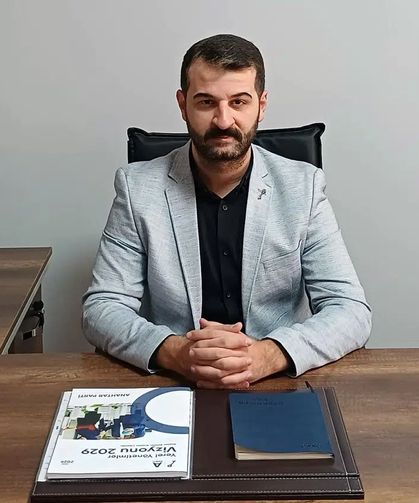 Gümüşhane-Giresun Yolunda Heyelan Krizi: "Kelle Koltukta Yolculuk Kader Değil!"