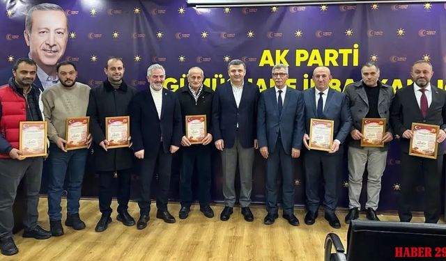 AK Parti Gümüşhane’de Danışma Meclisi Toplantısı Gerçekleştirildi