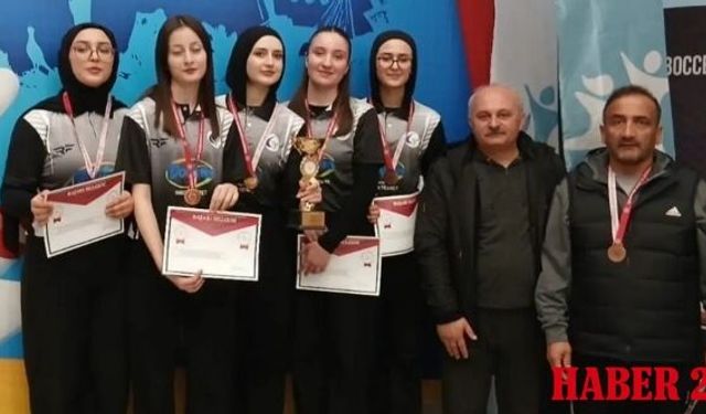 Bowlingin Sultanları Gümüşhane’den Çıktı: Türkiye 3.lüğü Geldi!