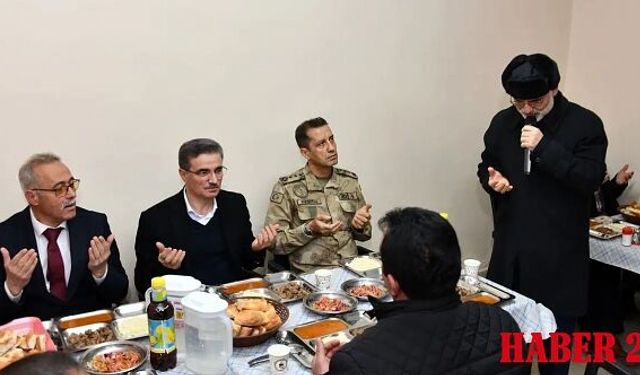 Gümüşhane’de 22 Yıllık Gönül Sofrası: Vali Baruş Yolcularla İftar Açtı