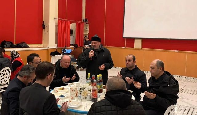 Gümüşhane’de Gönül Sofrası: Kızılay’dan 300 Kişilik "Anne Eli" İftarı