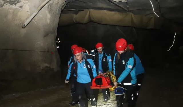 Gümüşhane’de Nefes Kesen Maden Tatbikatı: Sahra Hastanesi Kuruldu!