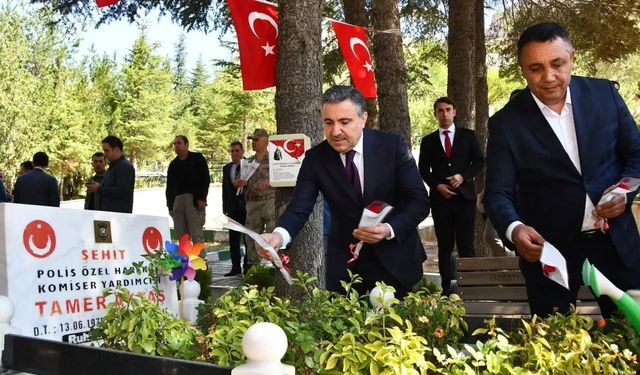 Gümüşhane'de 15 Temmuz Demokrasi ve Milli Birlik Günü Etkinlikleri Başladı
