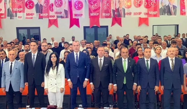 MHP Milletvekili Musa Küçük Kocaeli ve Trabzon Kongrelerinde Divan Başkanı Oldu