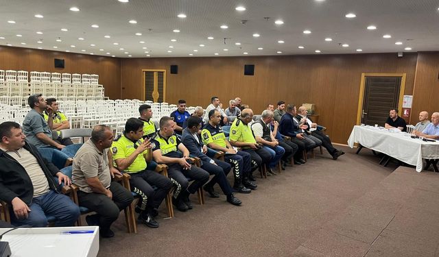 Gümüşhane'de Servis Taşımacılığının Sorunları ve Çözüm Önerileri İstişare Edildi