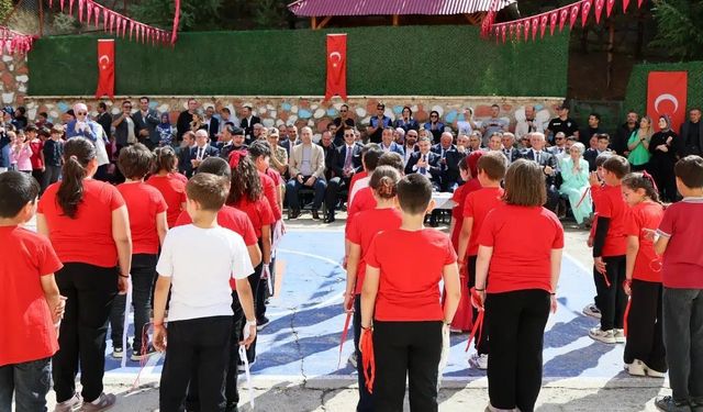 Gümüşhane’de 2026-2027 Eğitim Öğretim Yılı İlköğretim Haftası Kutlamalarıyla Açıldı