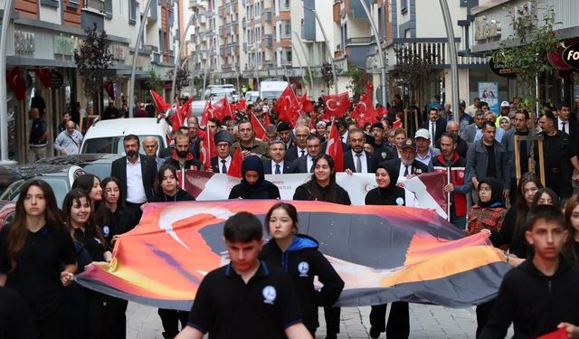 "Kahramanlarla Kardeşlik Yolunda": Gümüşhane Gazilerini Minnetle Andı