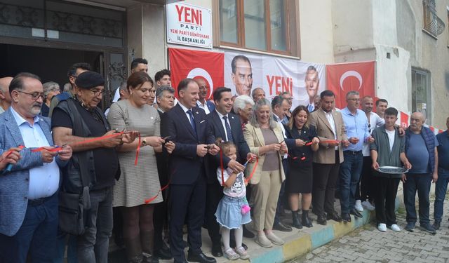 Yeni Parti Gümüşhane İl ve Merkez İlçe Başkanlığı Binaları Açıldı