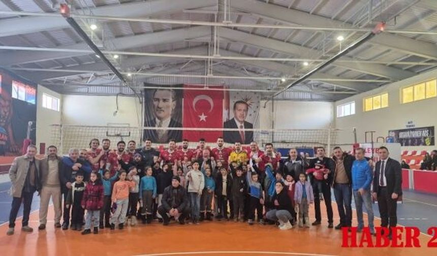 Ünsal Group Şiran Akademi Spor 2 devreye Galibiyet ile başladı