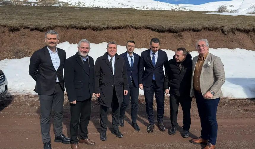 Gümüşhane’nin Lojistik Kilidi Açılıyor: Camiboğazı Güzergâhında Dev Operasyon Başladı