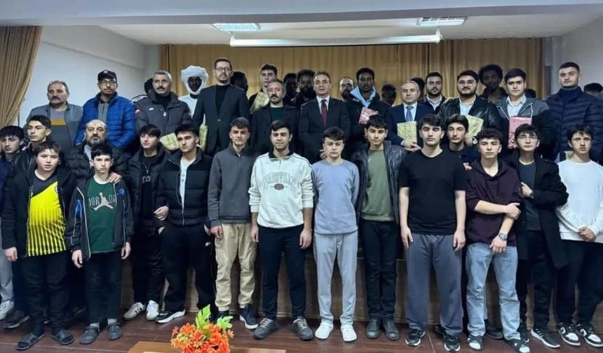 Gümüşhane'de küresel kardeşlik sofrası.