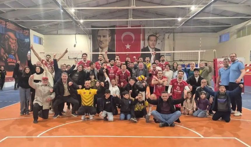 Ünsal Group Şiran Akademispor’dan Tarihi Geri Dönüş: Efeler Ligi Kapısı Aralandı