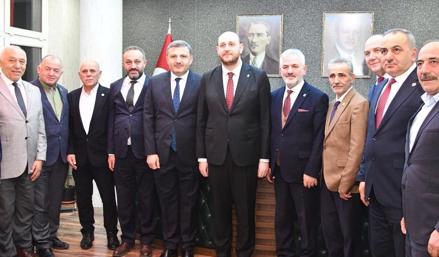 AK Parti Teşkilat Başkanı Büyükgümüş’ten Gümüşhane Çıkartması: Sahur Mesaisi!