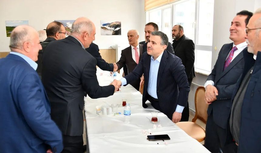 Gümüşhane Valisi Cevdet Atay’dan Muhtarlara Tam Destek: "Kapımız Size Her Zaman Açık"