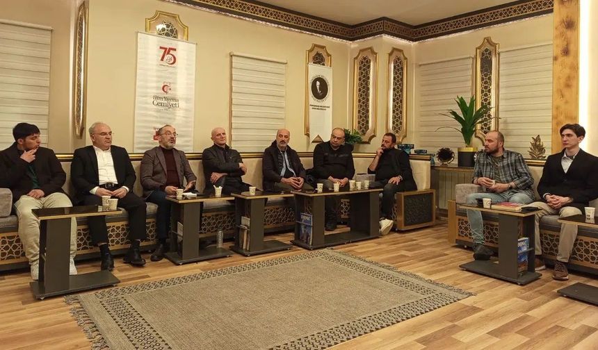 Gümüşhane’de "Ölümcül Kimlikler" Tartışıldı: Ortadoğu’nun Fay Hatları Masaya Yatırıldı