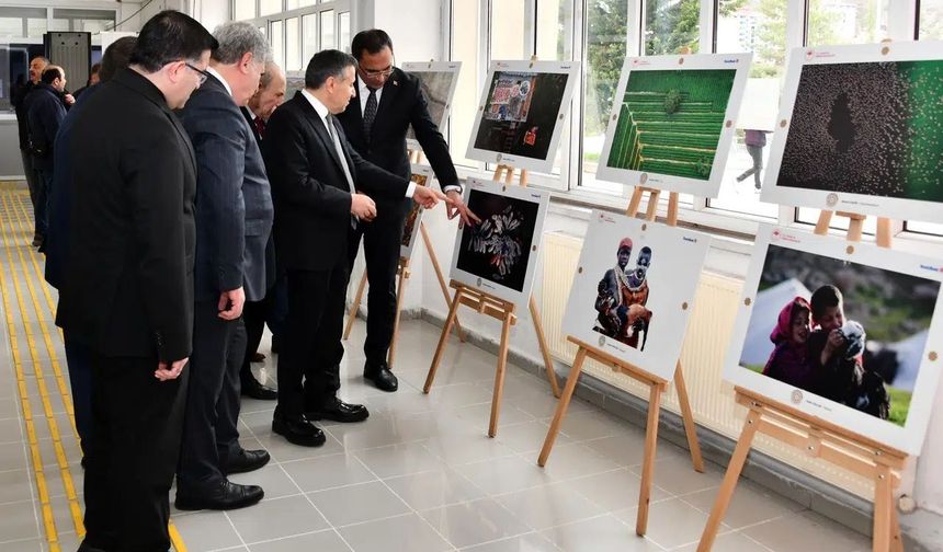 Gümüşhane’de Tarımın Sanatla Buluşması: "Bereketin Yüzyılı" Sergisi Açıldı