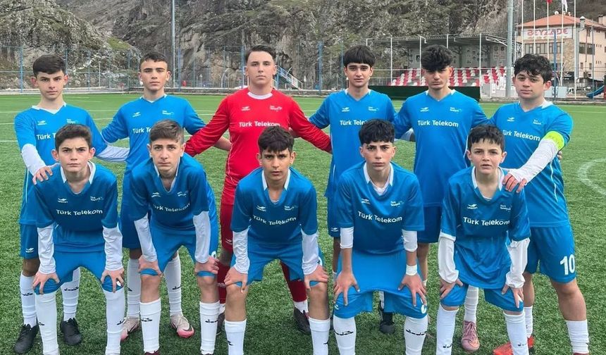 Gümüşhane Futbolunda Telekomspor Ambargosu: U13’ten Sonra U15’te de Şampiyon!