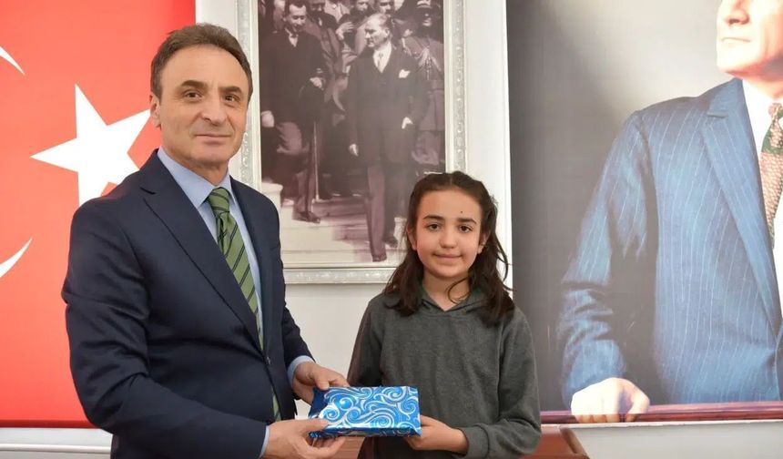 Gümüşhane'nin Gurur Tablosu: TÜBİTAK Bölge Birincileri Şener Doğan’ı Ziyaret Etti