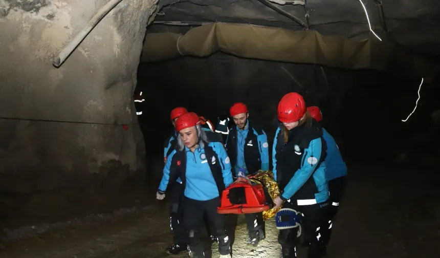 Gümüşhane’de Nefes Kesen Maden Tatbikatı: Sahra Hastanesi Kuruldu!