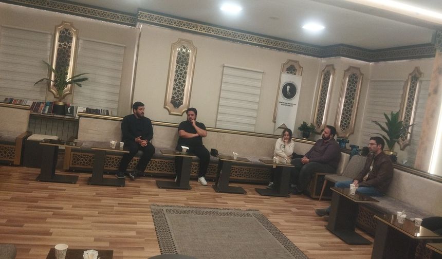 Dr. Mustafa Cankut Kurt: "Modern İnsan Özgür Değil, Programlanmış!"