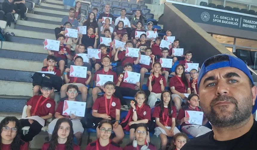 Trabzon'da Gümüşhane Rüzgarı: Dev Havuza 45 Sporcuyla Çıkarma!