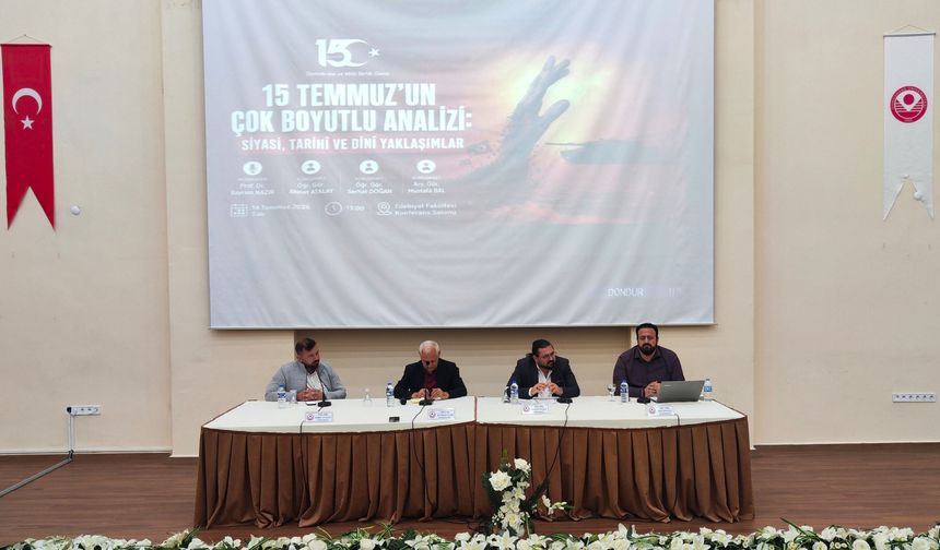 Gümüşhane Üniversitesi’nde "15 Temmuz’un Çok Boyutlu Analizi" Paneli Düzenlendi