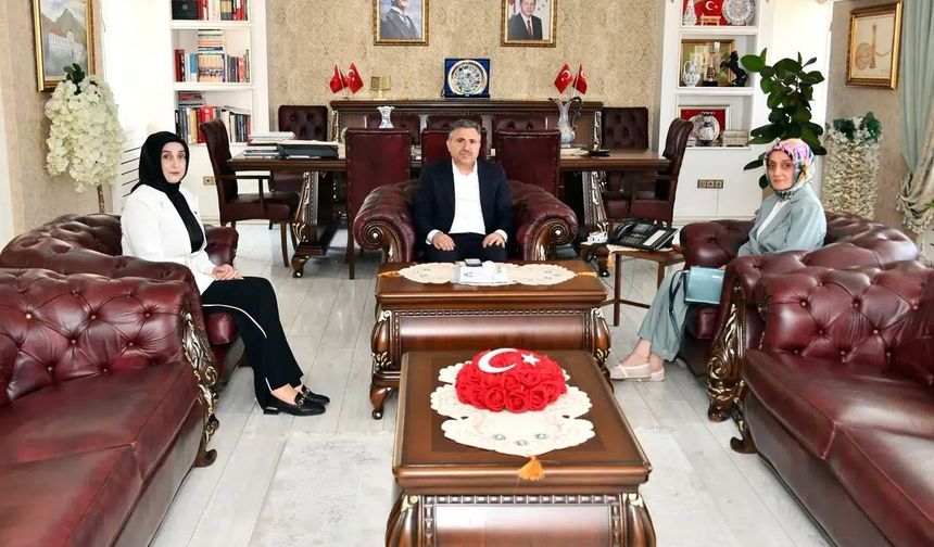 Mehir Aile Platformu Bölge Başkanı Songül İpek Bay Gümüşhane’de Temaslarda Bulundu