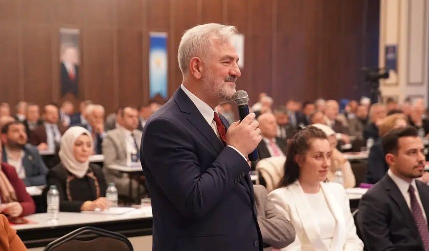 AK Parti Gümüşhane İl Başkanlığı'nda Yeni Görev Dağılımı Gerçekleştirildi
