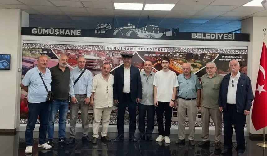 Yeşildere Nuri Dayı Derneği’nden Başkan Başer’e "Festival Ağası" Sürprizi