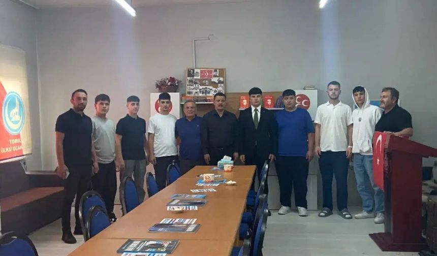 Torul Ülkü Ocaklarında 30 Ağustos Zafer Bayramı Coşkusu