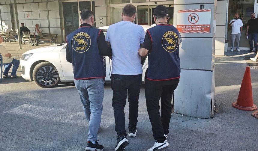 Gümüşhane Jandarmasından İstanbul'da Nokta Operasyon: Firari Hükümlü Kıskıvrak Yakalandı