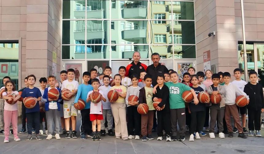 Gümüşhane'de Potanın Yeni Yıldızları Sahneye Çıkıyor!
