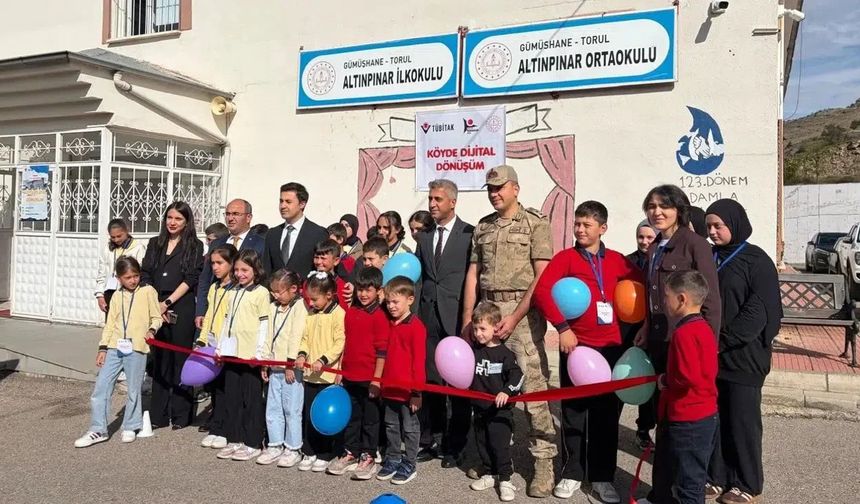 Torul Altınpınar’da TÜBİTAK 4009 "Köyde Dijital Dönüşüm" Heyecanı