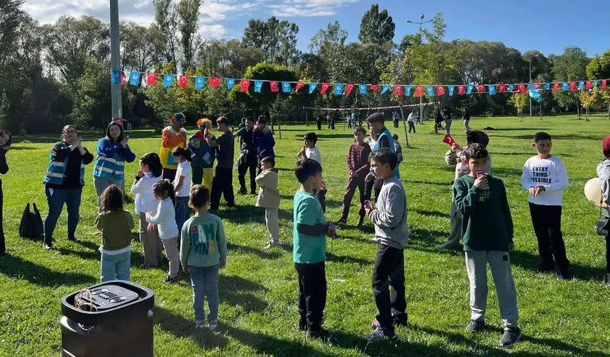 Kelkitli Çocuklar ve Gençler Ülkü Ocakları’nın Şenliğinde Buluştu