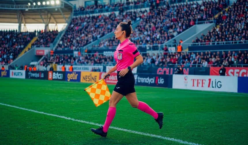 Türk futbolunda eski kadın hakemden çarpıcı açıklamalar: “Bize güven dediler, sonra klasmanımı düşürdüler.